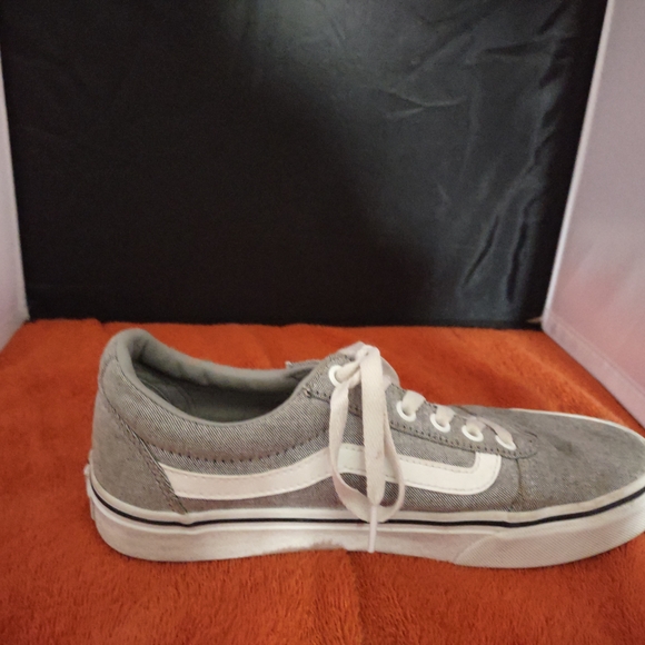 Vans Gray Canvas Women's Sneakers - Picture 8 of 10